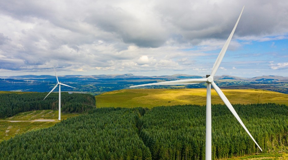 large wind turbines in scotland