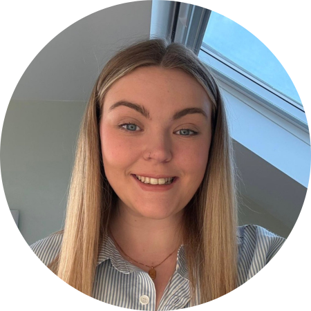 Caitlin Davies