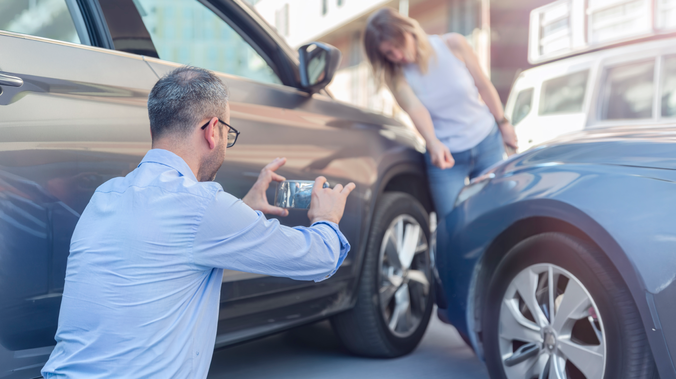 female claims handler