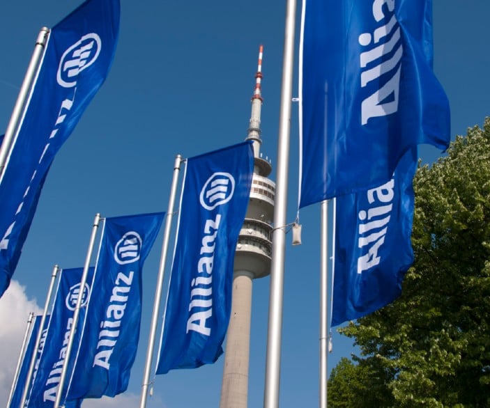 Allianz Flags