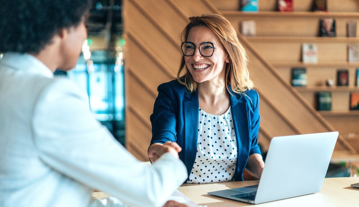 women meeting each other