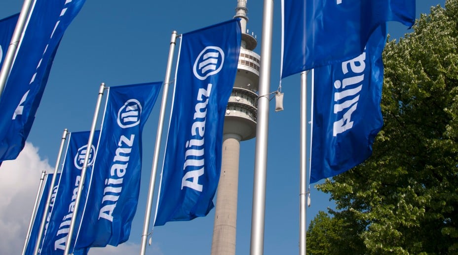 allianz blue flags